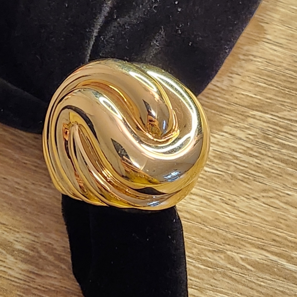 HEAVY Sculptured gold over sterling silver Statement Ring size 10 18.66 Grams